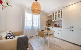 Beautiful Apartment Stylish Village House @ Center Cadaques